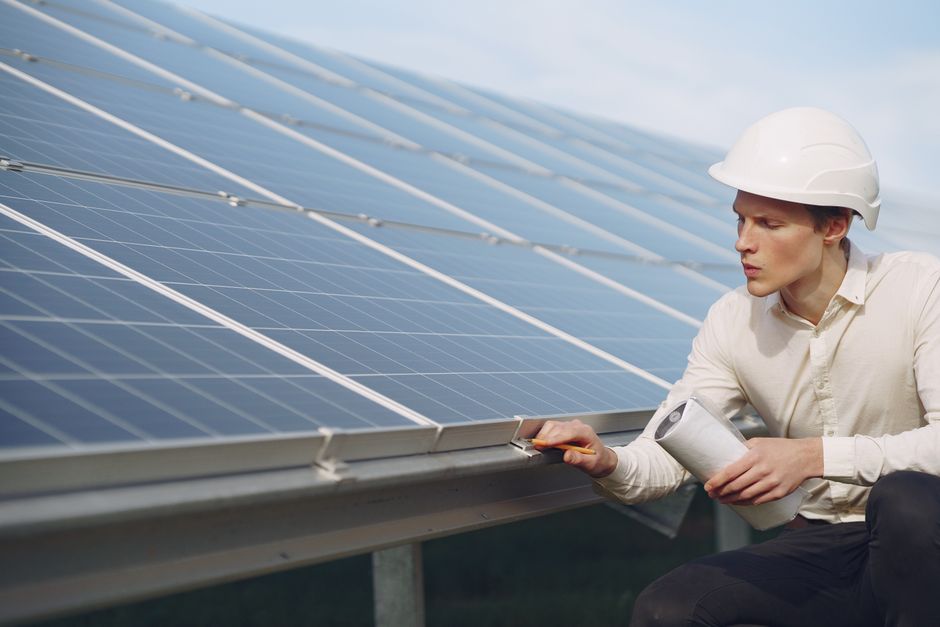 Façade d’un immeuble neuf conçu pour limiter les consommations