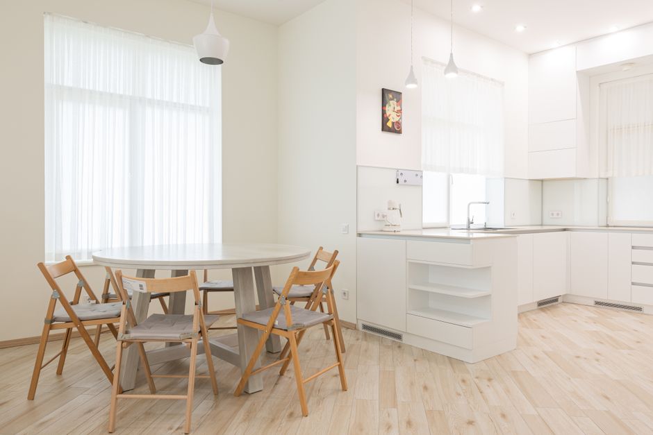 Cuisine et séjour d’un appartement neuf, typologie T2
